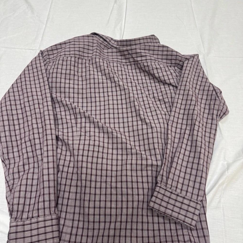 Banana Republic Stretch Talored Slim Fit Size Xl  Button Down Purple - Picture 2 of 3